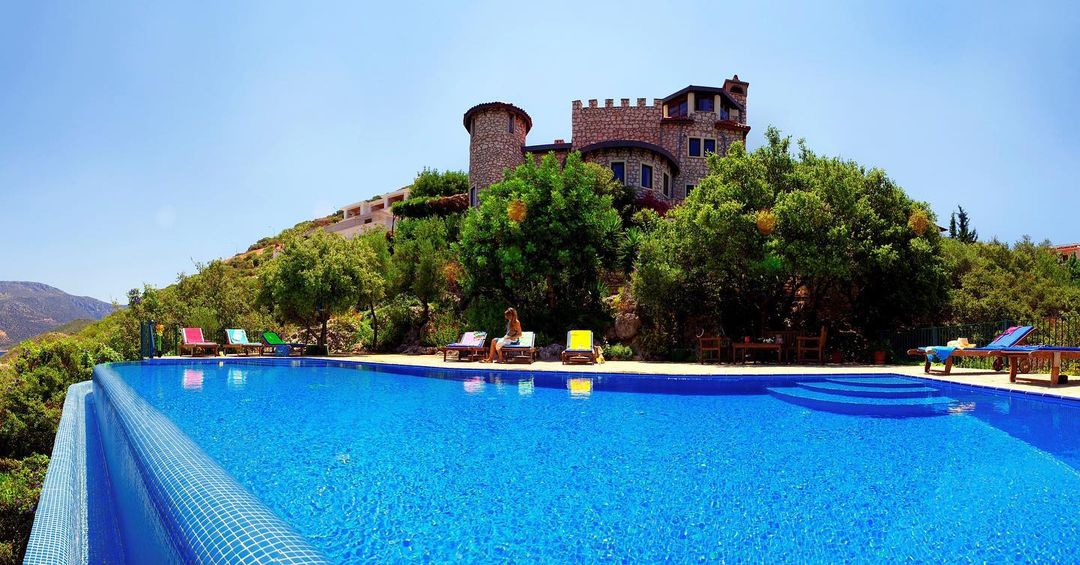 Chateau Kaş Peninsula 1